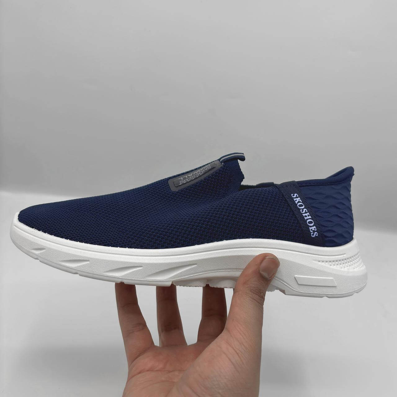حذاء مريح طبي  خامة ممتازة 😍(Comfort Skeshoes)